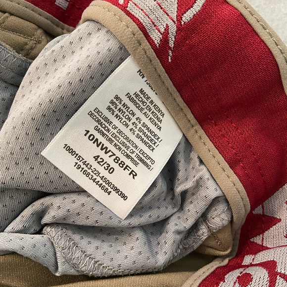 Wrangler Mens Size 32x30 Khaki Nylon Stretch Zip Up Cargo Hiking Outdoor Pants - Picture 8 of 8